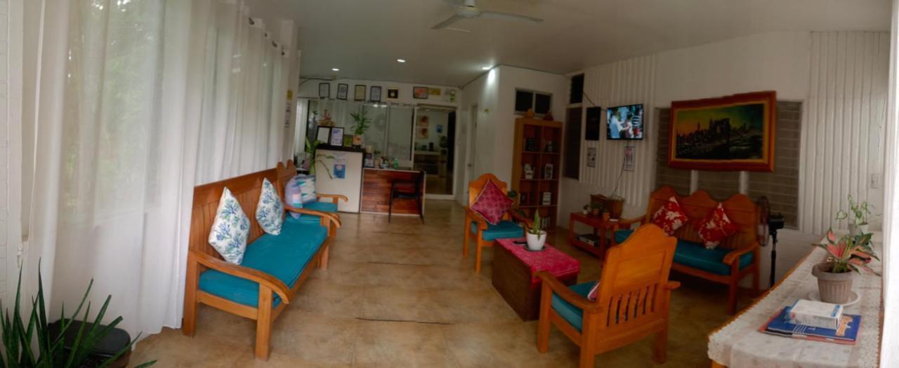 Amor'S Place Puerto Princesa Ngoại thất bức ảnh