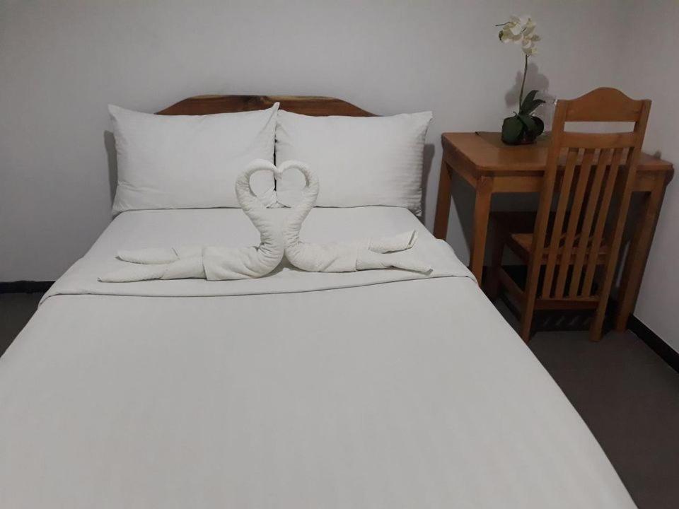 Amor'S Place Puerto Princesa Ngoại thất bức ảnh